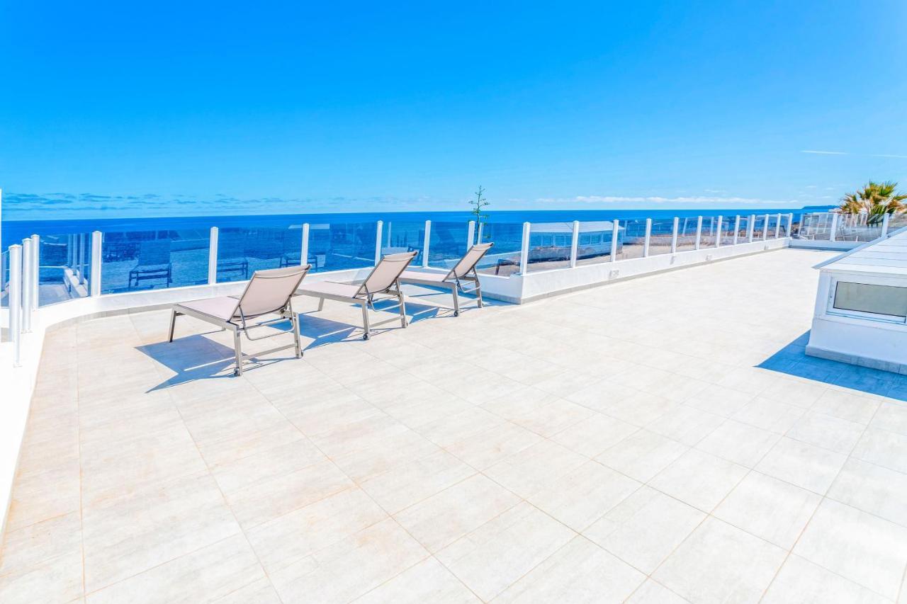 Boutique Beach Villa By Lanzarote Retreats - Private Pool - 1 Min Walk To Sea Pool Charco del Palo Esterno foto