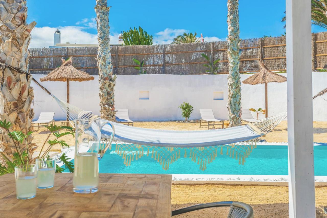 Boutique Beach Villa By Lanzarote Retreats - Private Pool - 1 Min Walk To Sea Pool Charco del Palo Esterno foto